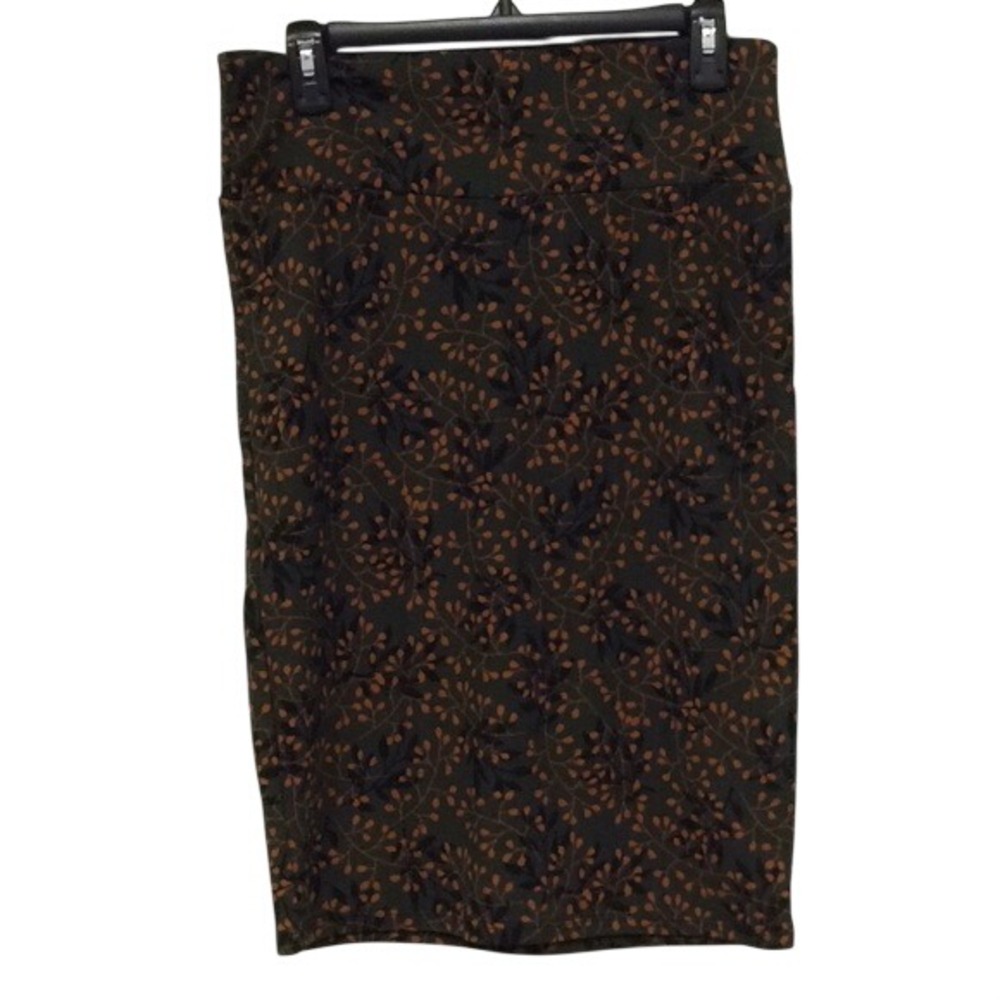 LuLaRoe Cassie Pencil Skirt Green Orange Floral Berry Print Stretchy Medium NWT